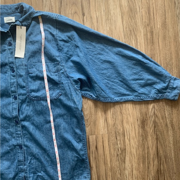 Aritzia chambray oversized button down - NWT - Picture 5 of 8
